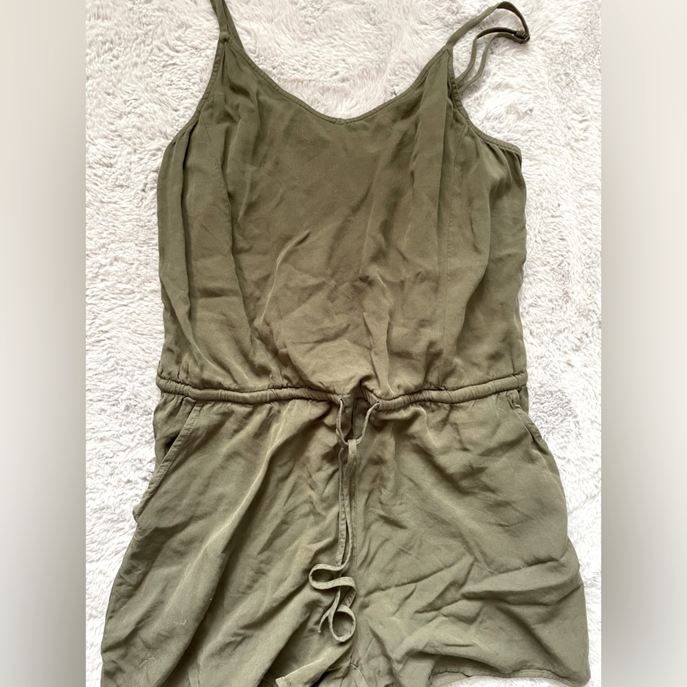Green romper